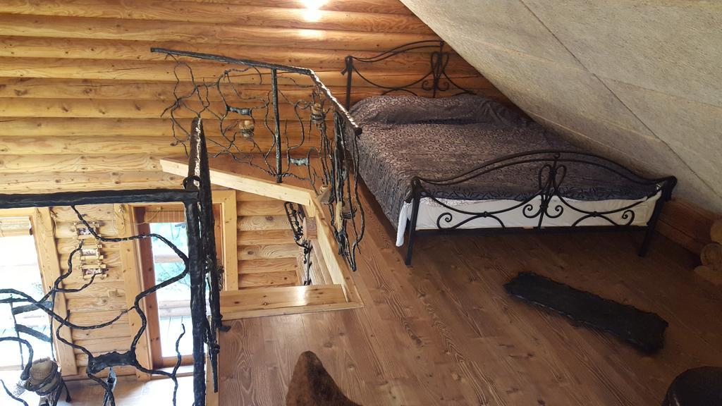 Sveciu Namelis Hotel Šiauliai Eksteriør billede